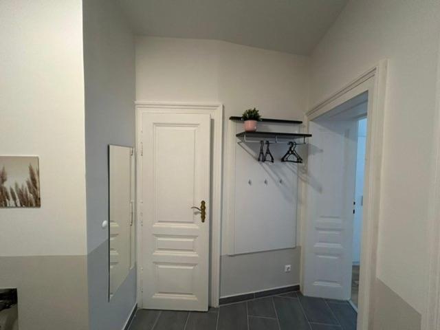 Paky 00207 Wien